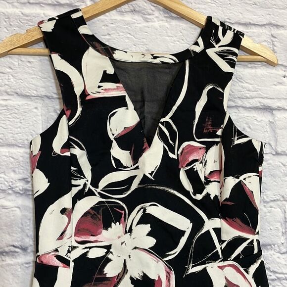 RW & Co Sleeveless Floral Print Knee Length Dress Size 0 - Picture 4 of 11